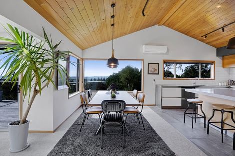 Photo of property in 30 Ngamotu Road, Moturoa, New Plymouth, 4310