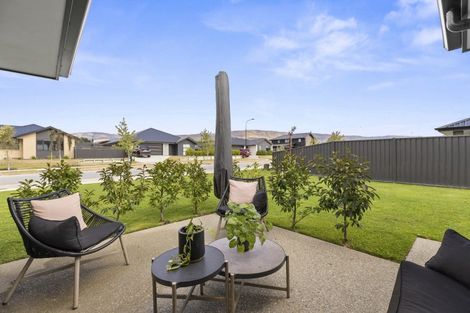 Photo of property in 3 Searle Drive, Cromwell, 9310
