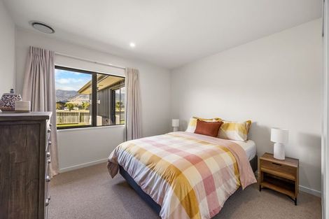 Photo of property in 7 Dingle Street, Lake Hawea, 9382