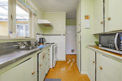 Photo of property in 96 Rosier Road, Glen Eden, Auckland, 0602