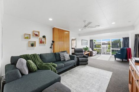 Photo of property in 327 Carrington Street, Vogeltown, New Plymouth, 4310