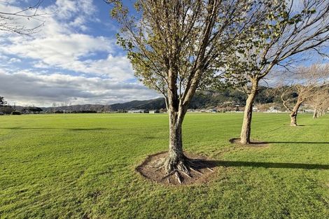 Photo of property in 9/28 Fitzherbert Road, Wainuiomata, Lower Hutt, 5014