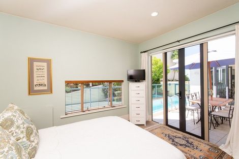 Photo of property in 47 Cumberland Rise, Taradale, Napier, 4112