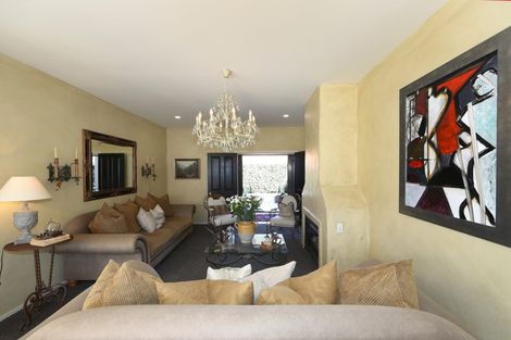 Photo of property in 42 Pukekura Place, Taradale, Napier, 4112