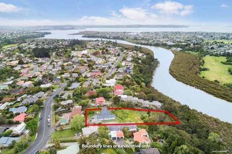 Photo of property in 87a Colwill Road, Massey, Auckland, 0614