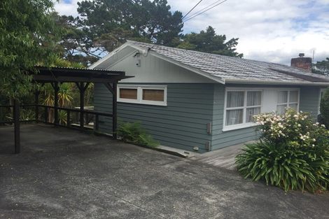 Photo of property in 2/26 Coroglen Avenue, Birkenhead, Auckland, 0626