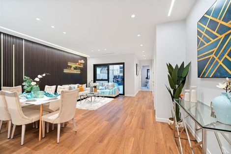 Photo of property in 25 Whakairo Crescent, Gulf Harbour, 0930
