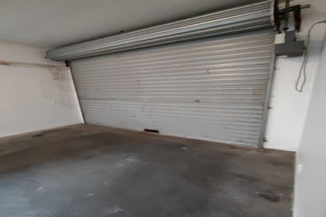 Photo of property in 74 Godley Road, Green Bay, Auckland, 0604