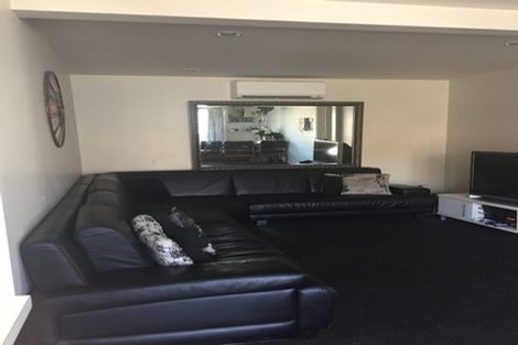 Photo of property in 16 Lees Road, Strowan, Christchurch, 8052