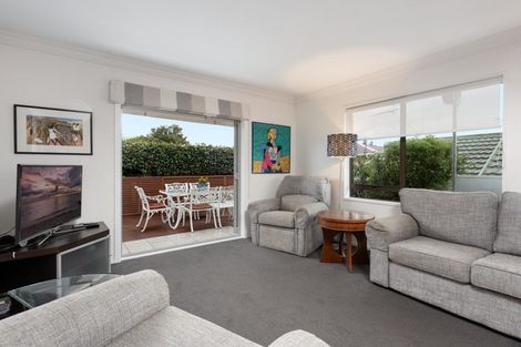 Photo of property in 15a Laing Place, Otumoetai, Tauranga, 3110
