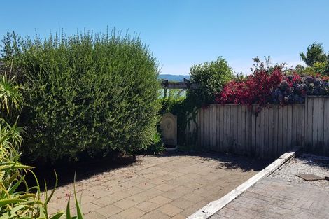 Photo of property in 26 Mayall Avenue, Beach Haven, Auckland, 0626