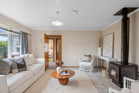 Photo of property in 15 Carruthers Street, Ilam, Christchurch, 8041