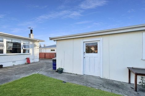 Photo of property in 24 Elizabeth Street, Levin, 5510