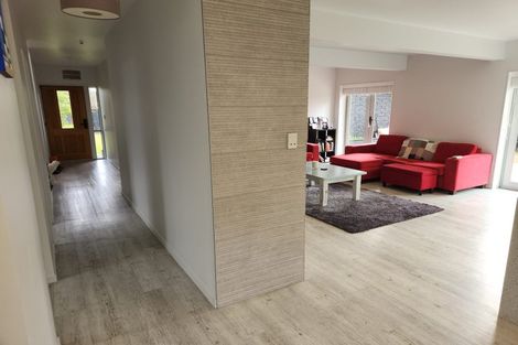 Photo of property in 7a Lesley Grove, Waikanae, 5036