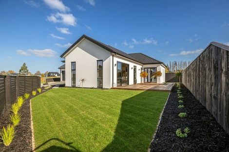 Photo of property in 39 Tulett Park Drive, Casebrook, Christchurch, 8051