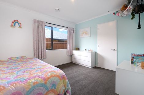 Photo of property in 18 Rosella Drive, Welcome Bay, Tauranga, 3112