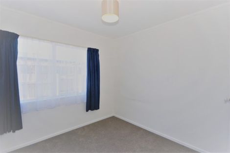 Photo of property in 69a/2 Godley Road, Green Bay, Auckland, 0604