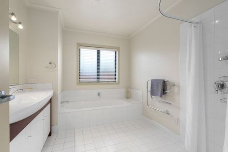 Photo of property in 44a Hall Street, Cambridge, 3434