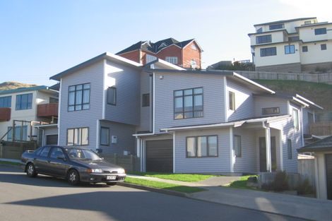 Photo of property in 6a Claverton Grove, Churton Park, Wellington, 6037