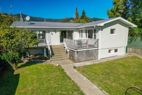 Photo of property in 12 Hilliard Street, Stoke, Nelson, 7011