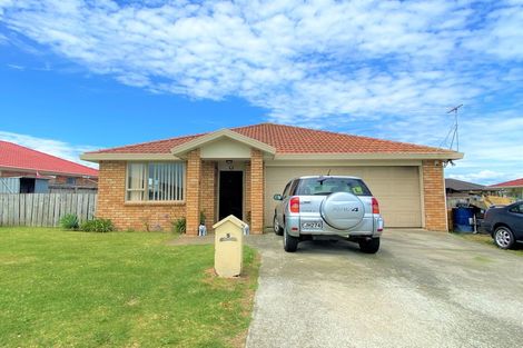 Photo of property in 5 Shah Lane, Mangere, Auckland, 2022