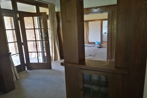 Photo of property in 18 Links Road, New Lynn, Auckland, 0600