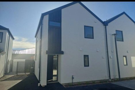 Photo of property in 2/116b Cranford Street, St Albans, Christchurch, 8014