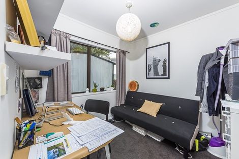 Photo of property in 47a Rehia Road, Massey, Auckland, 0614