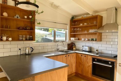 Photo of property in 21 Saint Marys Road, Waipu, 0510