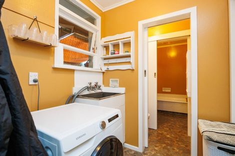 Photo of property in 21 Anaru Place, Awapuni, Palmerston North, 4412