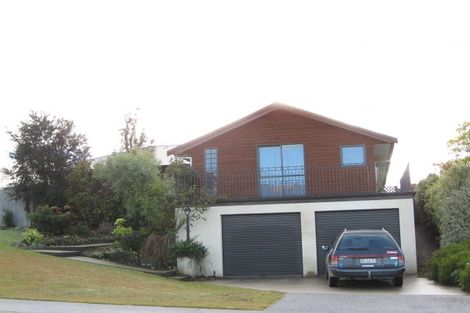 Photo of property in 132 Mount Iron Drive, Wanaka, 9305