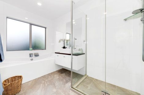 Photo of property in 56 Columbia Crescent, Beachlands, Auckland, 2018