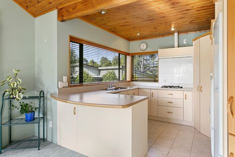Photo of property in 5 Larchwood Grove, Rangatira Park, Taupo, 3330