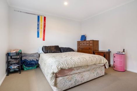 Photo of property in 38 Helvetia Road, Pukekohe, 2120