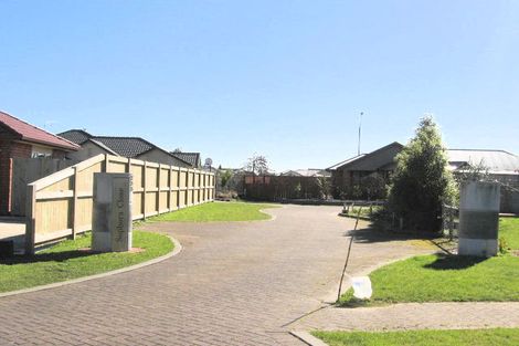 Photo of property in 24 Nielsen Gardens, Rototuna, Hamilton, 3210
