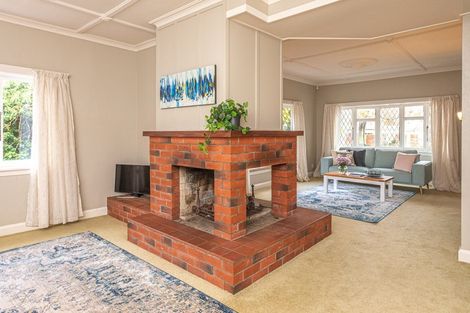 Photo of property in 68 Oakland Avenue, Saint Johns Hill, Whanganui, 4500