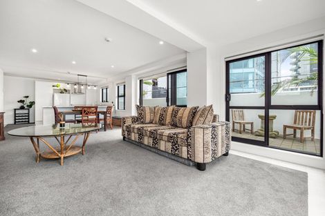 Photo of property in 114/6 Adams Avenue, Mount Maunganui, 3116