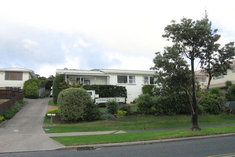 Photo of property in 44 Bay Street, Red Beach, 0932