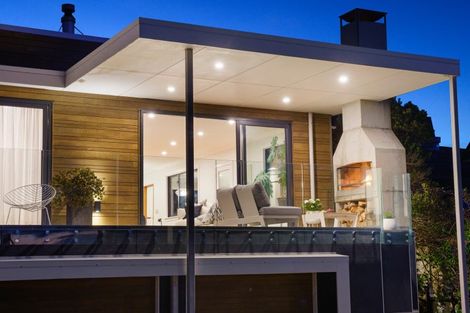 Photo of property in 79 Marine Parade, Paraparaumu Beach, Paraparaumu, 5032