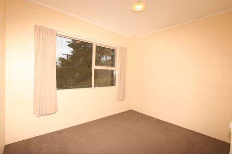Photo of property in 2 Konini Road, Titirangi, Auckland, 0604