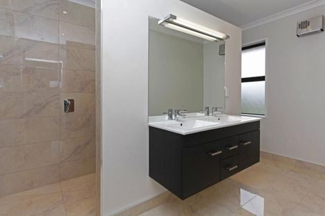 Photo of property in 28 Napier Drive, Wigram, Christchurch, 8042