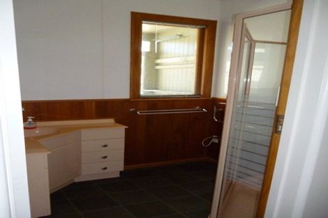 Photo of property in 11 Anzac Avenue, Onekawa, Napier, 4110