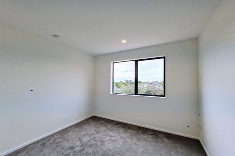 Photo of property in 25 Jandell Crescent, Bucklands Beach, Auckland, 2014