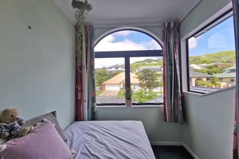 Photo of property in 26 Amesbury Drive, Churton Park, Wellington, 6037