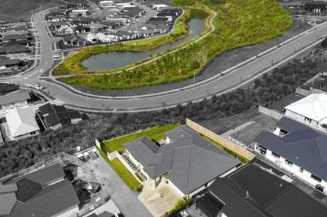 Photo of property in 26 Kiritiana Close, Pyes Pa, Tauranga, 3112