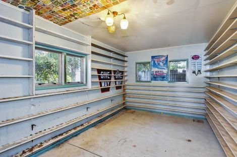 Photo of property in 7 Awatea Avenue, Paraparaumu, 5032