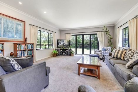 Photo of property in 143 Taylor Street, Cambridge, 3434