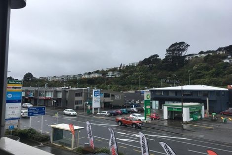 Photo of property in 4/9 Broderick Road, Johnsonville, Wellington, 6037