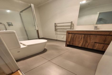 Photo of property in 109 Gardner Avenue, New Lynn, Auckland, 0600