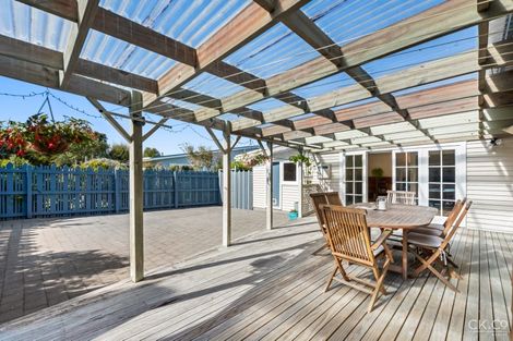 Photo of property in 3 Viscount Grove, Kelson, Lower Hutt, 5010